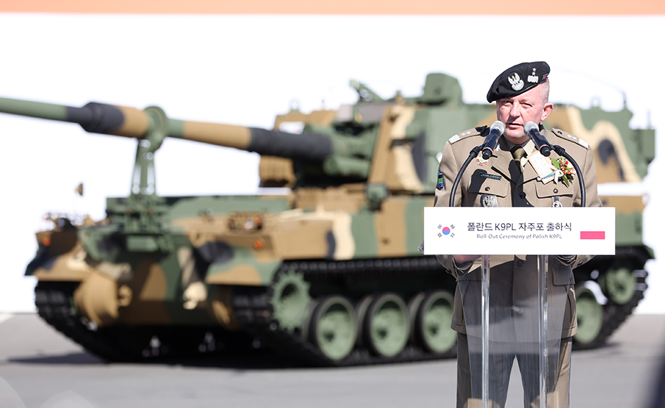 폴란드 마치에이 야브원스키 육군사령관 축사